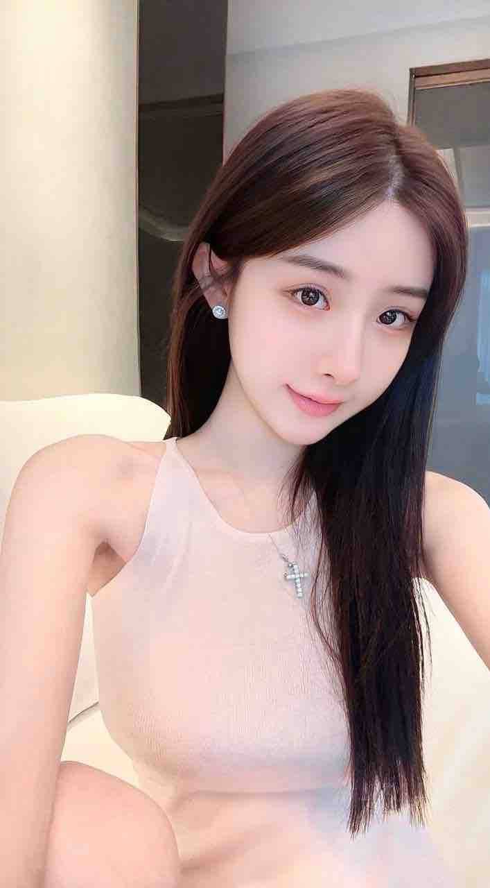 City Hall Singapore escort companionship discreet meeting