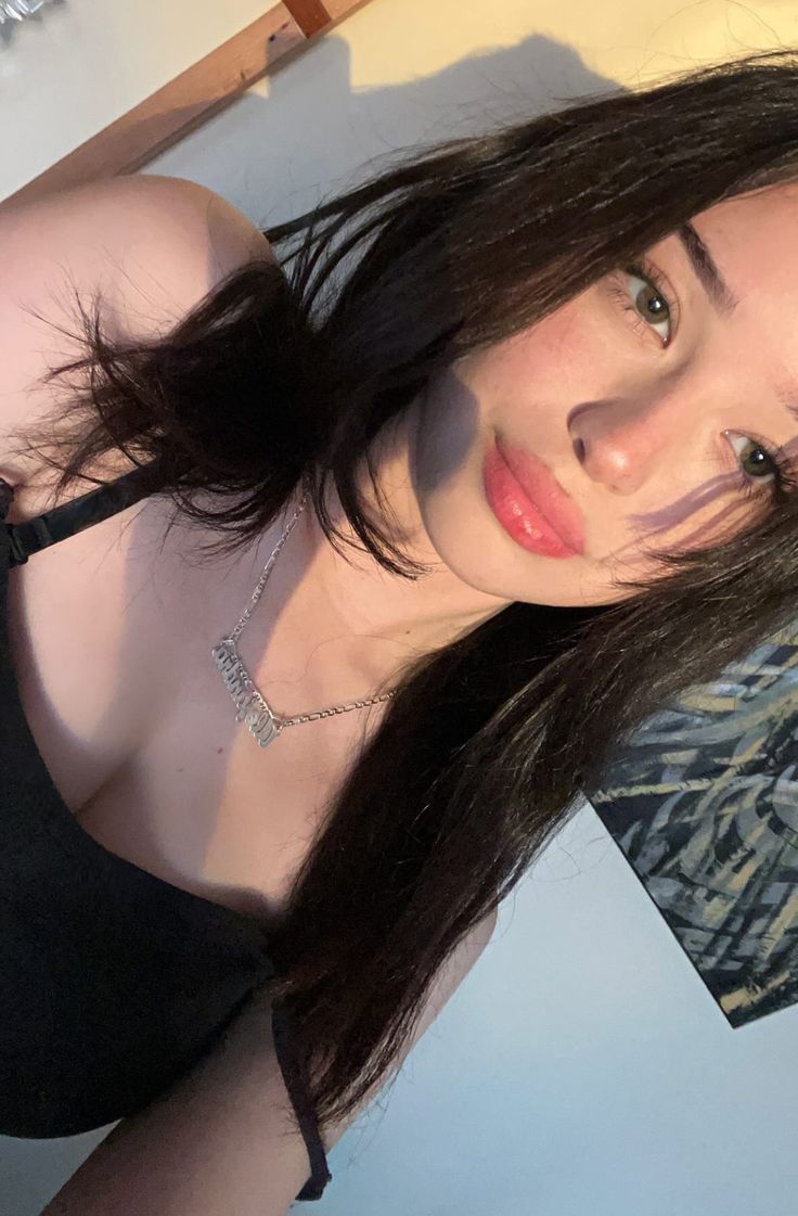 Escort Near Orchard Road at night lights and hotels